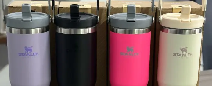 Termo Stanley 40 Oz de acero inoxidable con aislamiento térmico - mantiene tus bebidas frías y calientes todo el día - Imagen 2