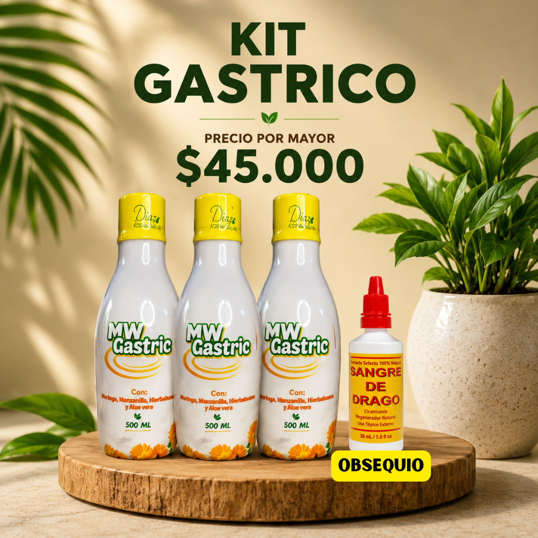 Kit gástrico con tres frascos de 500 ml de jarabe MW Gastric y un frasco de Sangre de Drago con gotero de obsequio, sobre una base de madera.