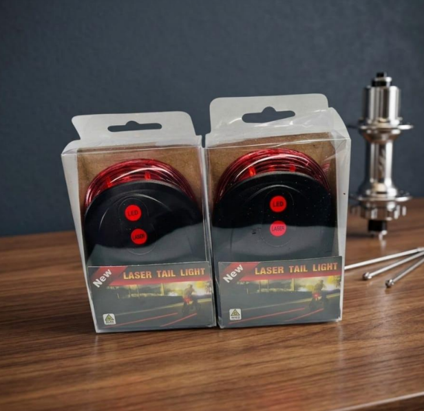 Luz Trasera para Bicicleta con LED y Laser de Seguridad - Se Ve Mejor de Noche