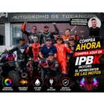 Stop LED RGB integrado deportivo para moto con iluminación multicolor, direccionales, resistente al agua y fácil instalación mostrado en grupo de motociclistas.