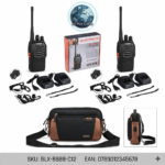 Set de dos radios comunicadores Baofeng negros con dos bases de carga, manos libres, caja, accesorios y bolso antirrobo negro con detalles bronce.
