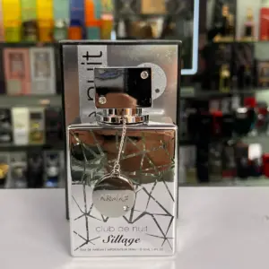 Club de Nuit Sillage 105 Ml