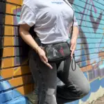 Carriel Mini Monastery Crossbody Unisex - Imagen 5