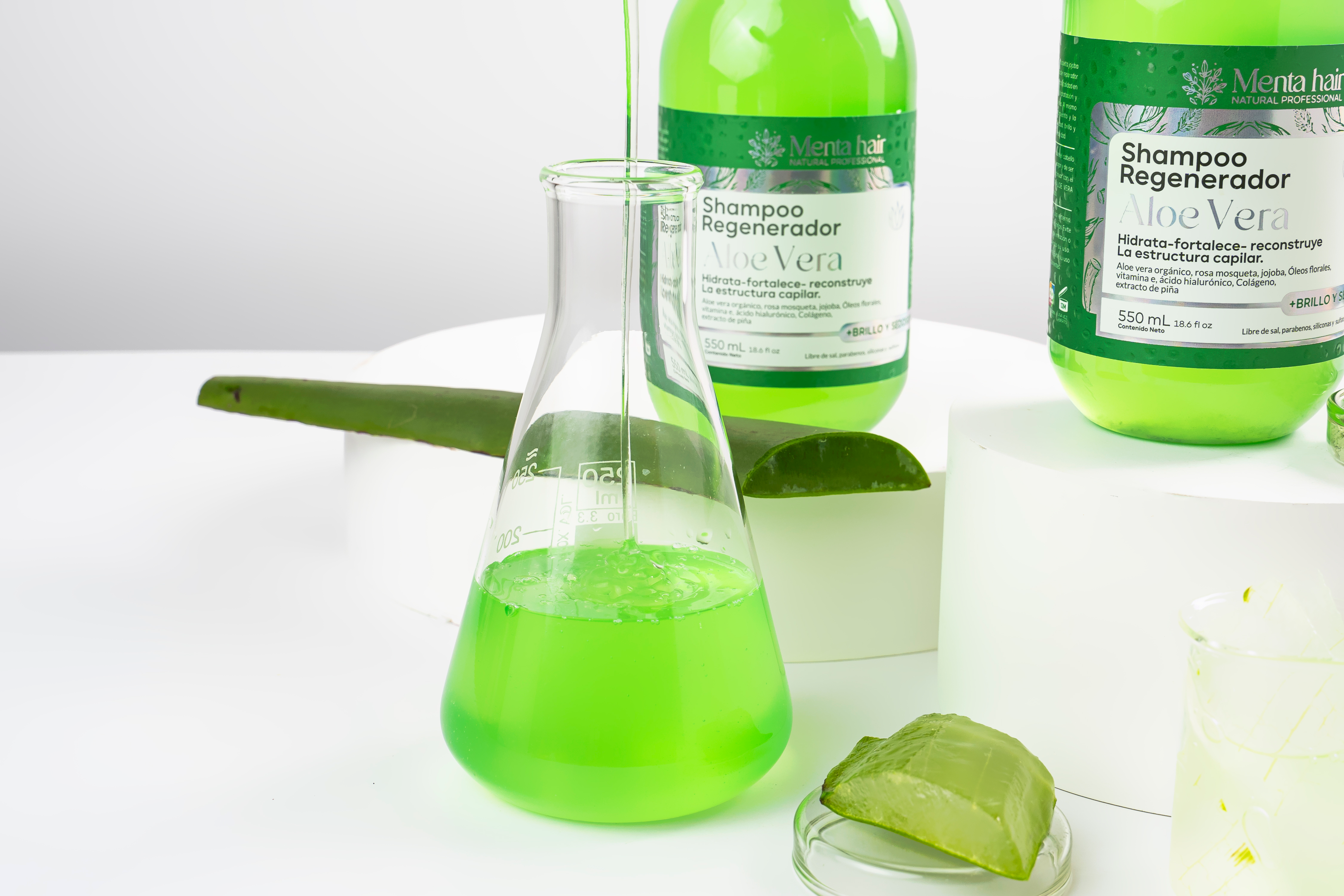 Shampoo Regenerador Aloe Vera X550Ml - Imagen 2