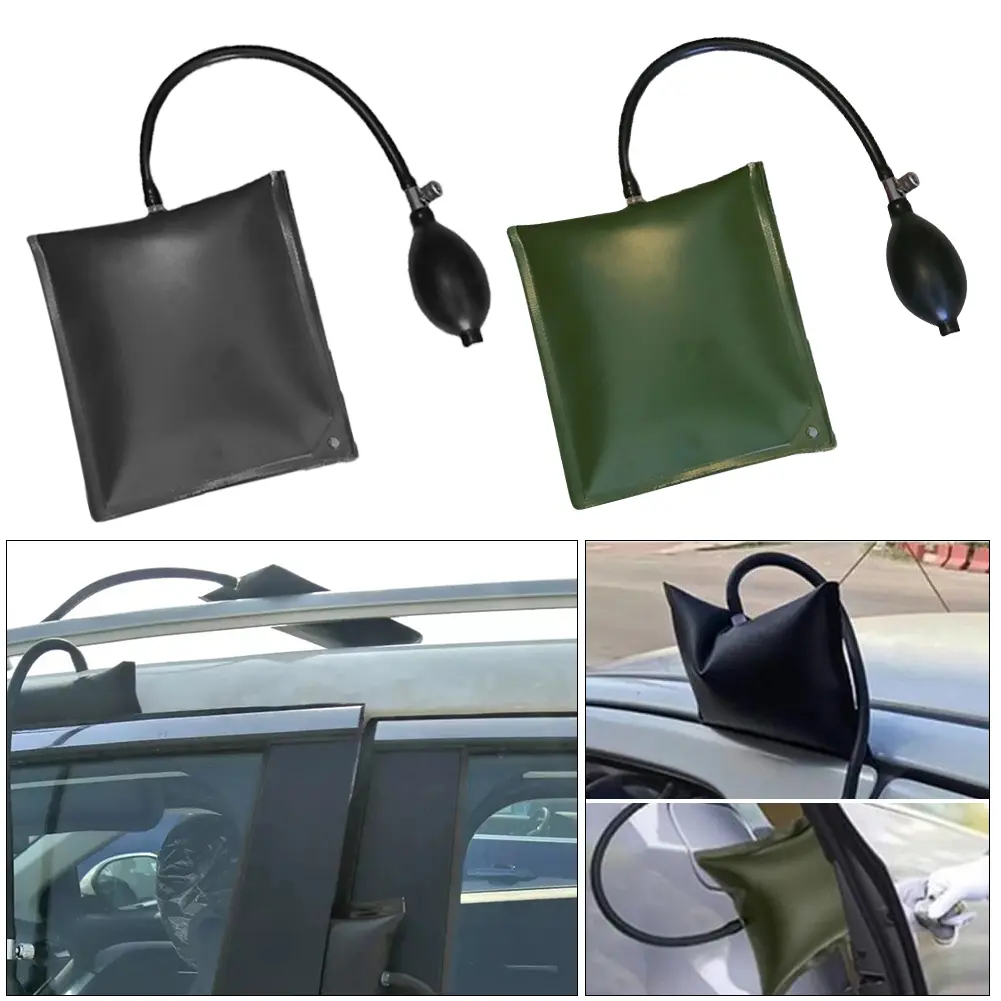 Cuña inflable de aire en negro y verde con bomba manual, mostrada su uso para nivelar puertas de automóviles.