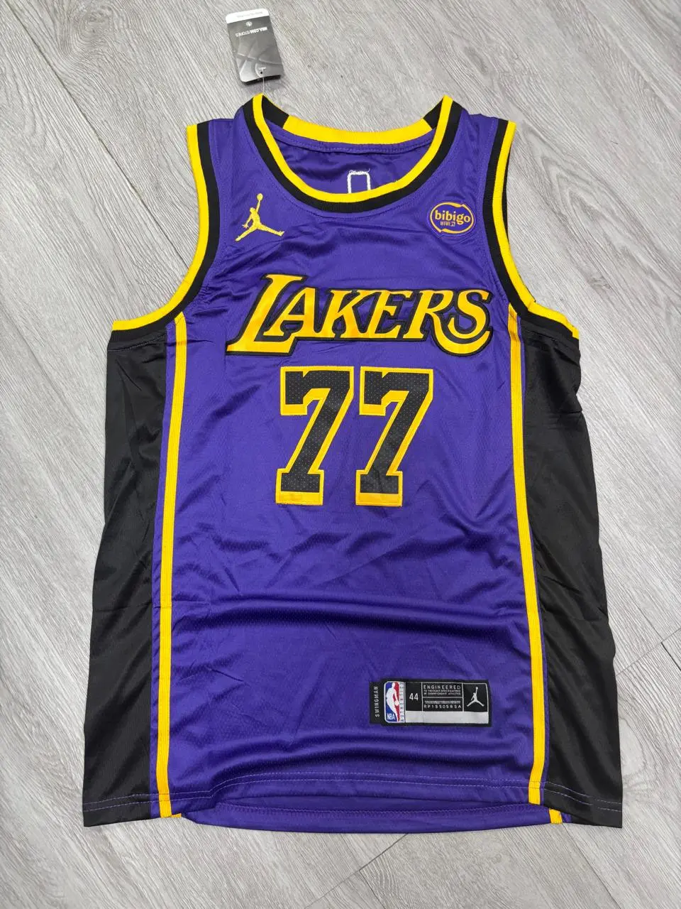 Camisilla deportiva estilo NBA transpirable para baloncesto - Disfruta total libertad de movimiento en cada entrenamiento