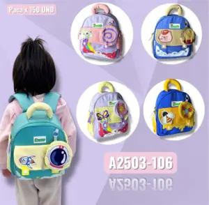 Mochila escolar infantil verde menta con monedero de astronauta - Organiza los útiles diarios con comodidad