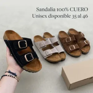 Sandalias anatómicas de cuero y corcho con doble hebilla en negro, gris claro y marrón. Disponibles en tallas 35 al 46.
