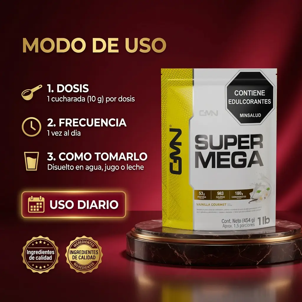 Envase amarillo y gris de Super Mega 1 lb sobre podio, con instrucciones de uso diario, dosis de 10 g y sabor vainilla gourmet.