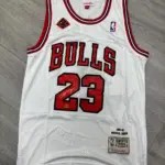 Camisilla deportiva estilo NBA transpirable para baloncesto - Disfruta total libertad de movimiento en cada entrenamiento - Imagen 5
