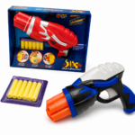 Pistola lanzadardos de juguete con cilindro rotativo en colores azul, negro y naranja, seis dardos amarillos y caja con variante en color rojo.