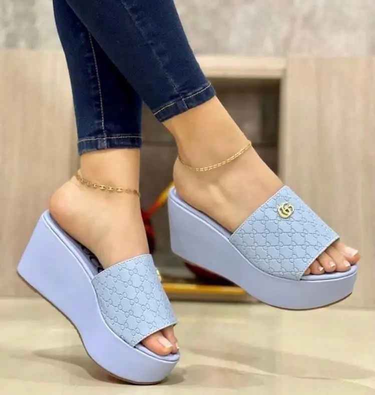 Zapatos plataforma de cuero para mujer Hazul - Estilizas tu figura mientras caminas con comodidad todo el día