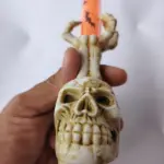 Set x2 Vela LED mano de esqueleto 21 cm decoración gótica Halloween - Ilumina tus espacios con una atmósfera misteriosa sin fuego real - Imagen 4