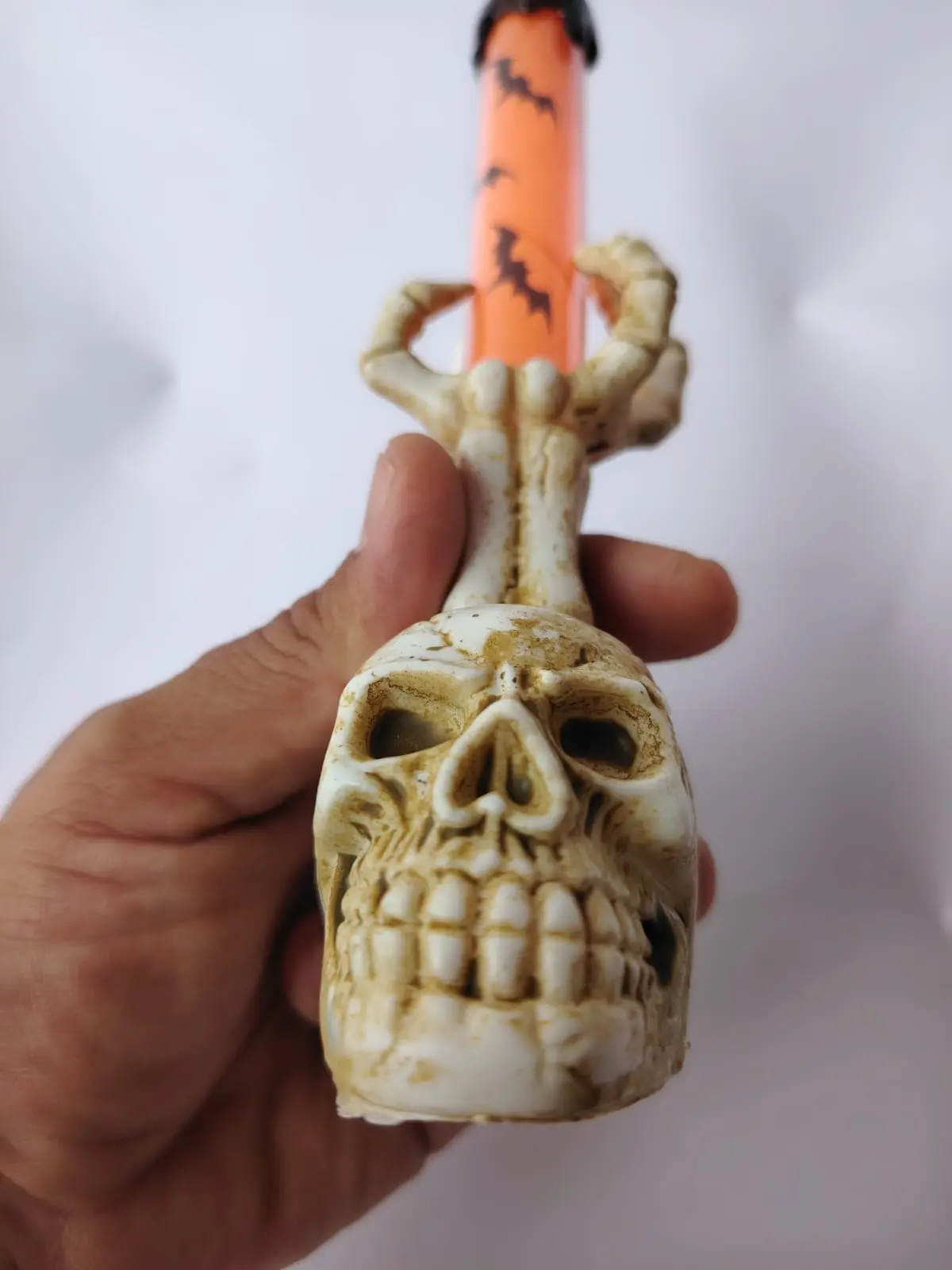 Set x2 Vela LED mano de esqueleto 21 cm decoración gótica Halloween - Ilumina tus espacios con una atmósfera misteriosa sin fuego real