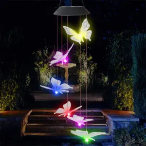Candelabro Mariposas con Panel Solar
