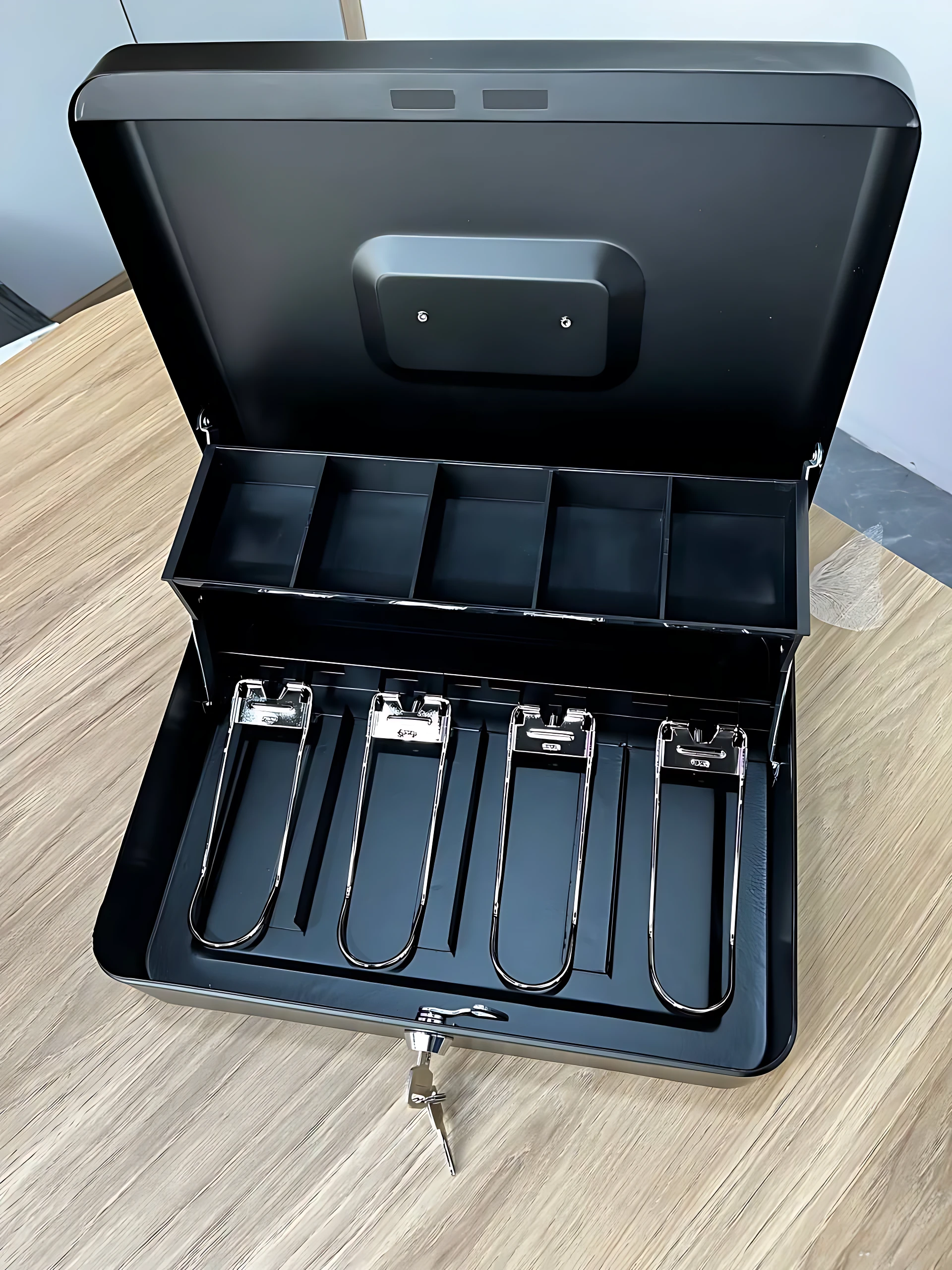 Caja de Seguridad Metalica para Dinero con Llave y Bandeja - Organiza tu Efectivo