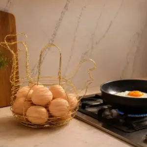 Canasta para Huevo Gallina Dorada Alambr