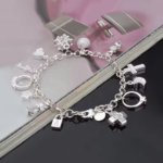 Pulsera de dijes colgantes de aleación con baño de rodio - Expresa tus metas personales y resalta tu estilo diario