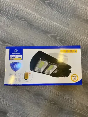 Reflector Solar LED JT-BJ50W-TZW 50W con Panel Solar - Ilumina sin Conexión Eléctrica