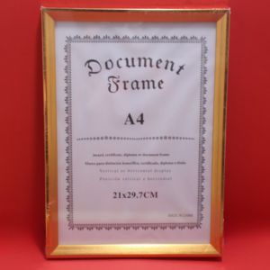 Portarretrato metálico A4 acabado tipo madera para diplomas - Protege tus documentos formales con elegancia y versatilidad