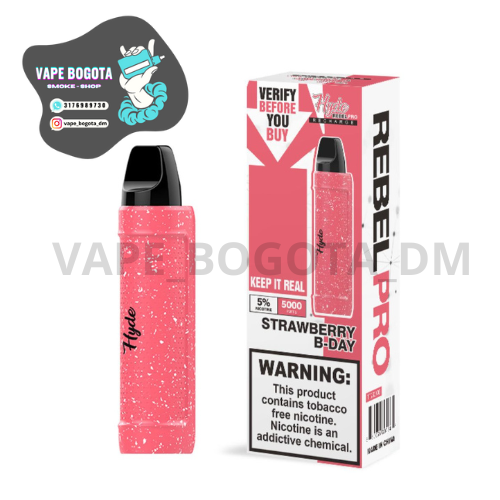 Vaporizador desechable rosado con motas blancas, sabor Strawberry B-Day, junto a su caja de empaque con advertencia de nicotina.
