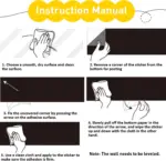 Manual de instrucciones para instalar película de pizarra adhesiva negra: muestra cinco pasos gráficos sobre cómo limpiar, pegar y alisar el vinilo.
