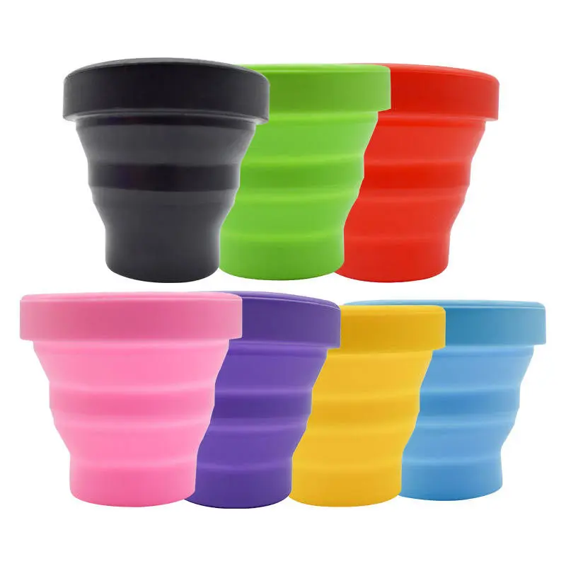 Set de 4 vasos esterilizadores plegables de silicona en colores negro, verde, rojo, rosa, morado, amarillo y azul para copa menstrual.
