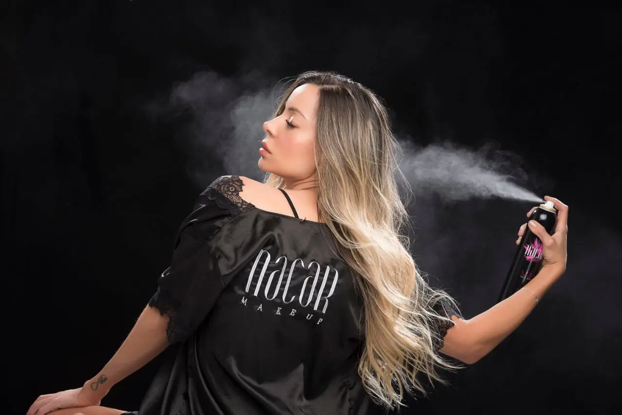 Laca para cabello Nacar Hair Style fijación y volumen de 312 ml - Mantiene tu peinado profesional intacto todo el día - Imagen 4