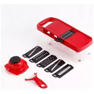 Picadora manual roja con recipiente transparente, protector de dedos, pelador y cinco cuchillas intercambiables ordenadas al frente.