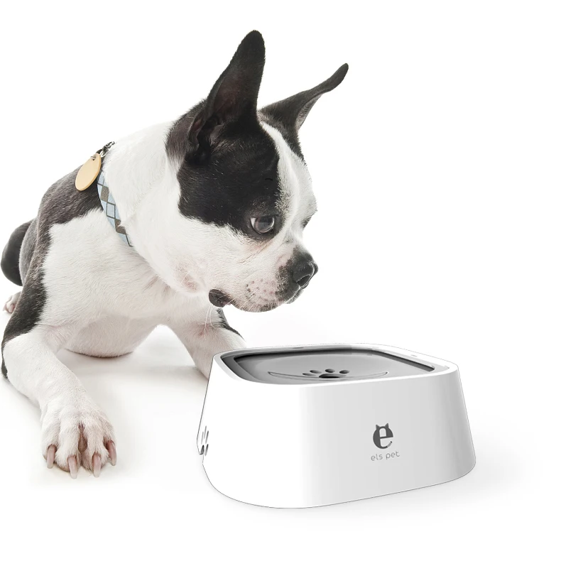 Dispensador de agua Elspet blanco con tapa negra, mostrado junto a un perro pequeño para referencia de tamaño.