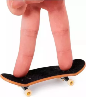 Set x3 patineta y patines para dedos de miniatura - Estimula la destreza manual y mejora la coordinación
