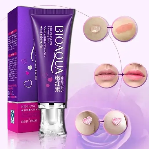 Tubo alargado de crema despigmentante Bioaqua en tonos morado y blanco con caja a juego, mostrando muestras de gel rosado en piel, labios y areola.