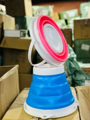 Set x2 Balde Retráctil Portátil de Silicona 10 Litros - Ahorras espacio al guardarlo fácilmente en casa