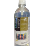 Shampoo Karsell en envase transparente con dosificador blanco, etiqueta dorada y sello de seguridad, presentación de 500 ml.