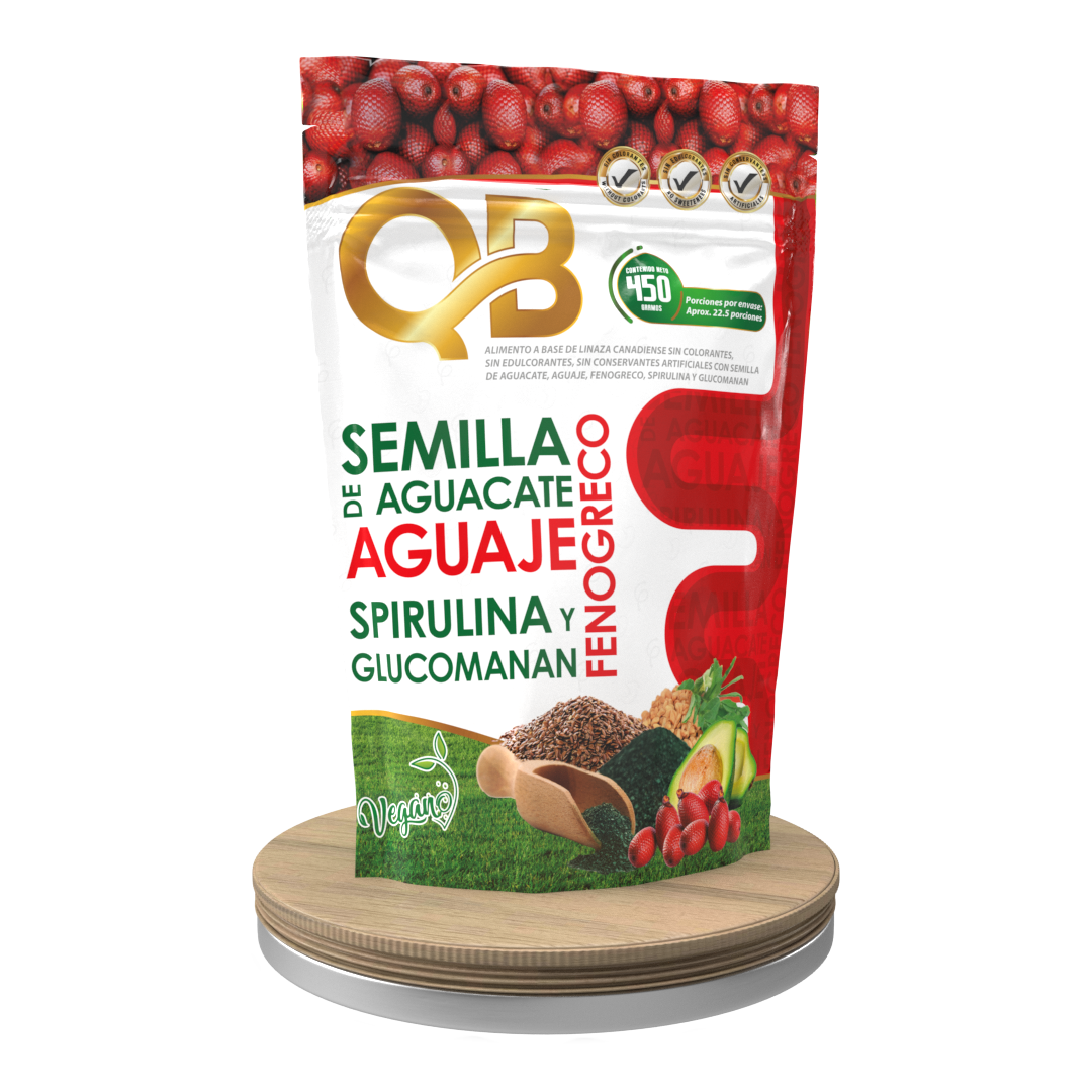 Bolsa de 450 g de fibra vegana en polvo con linaza, aguacate, aguaje, fenogreco, espirulina y glucomanan, sobre base de madera.