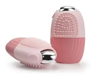 Cepillo Exfoliante Facial de Silicona con Punta Metálica - Reduce la hinchazón y mejora la absorción de tus cremas faciales
