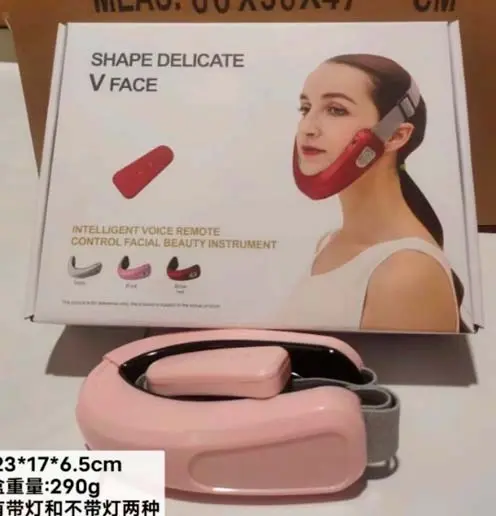 Reductor de papada eléctrico color rosa con control remoto, presentado en caja con medidas de 23x17x6.5 cm y peso de 290 g, incluye dispositivo y correa.