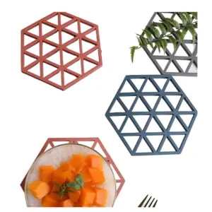 Set x2 Portavasos geométrico antideslizante (8 und) - Protege tus superficies con estilo moderno