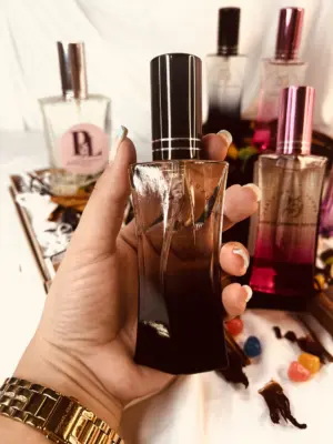 Set x2 Perfume femenino de 30 ml inspirado en fragancias de diseñador - Destacas con alta perdurabilidad todo el dia