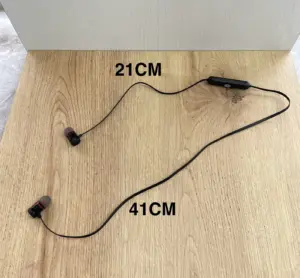 Set x3 Auriculares Inalámbricos Deportivos Magnéticos Bluetooth con Micrófono - Disfruta graves profundos durante tus entrenamientos diarios