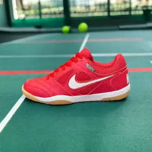 Zapatilla Kids-Joven Gato Roja