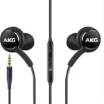 Audífonos Samsung AKG negros con conector 3.5mm dorado, control remoto en el cable y auriculares ergonómicos con logo AKG.