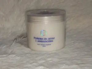 Tratamiento capilar de proteína de arroz y aminoácidos anti frizz - repara las puntas delgadas y suaviza profundamente el cabello rizado