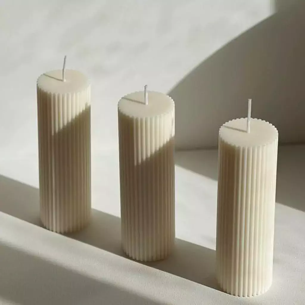 Set x2 Vela Cilindro de Parafina 10x5 cm Decorativa - Crea un ambiente sofisticado y acogedor en tu hogar