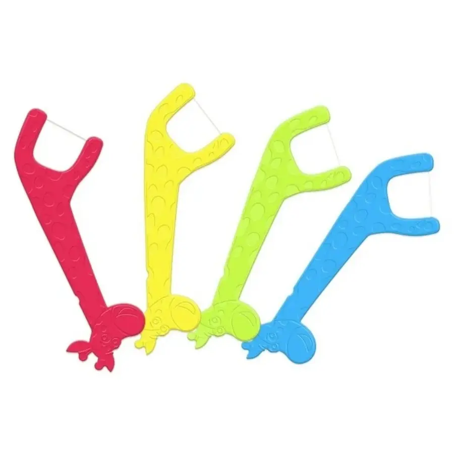 Set de cuatro hilos dentales infantiles con diseño de jirafa en colores rojo, amarillo, verde y azul, ideales para la limpieza interdental de los niños.