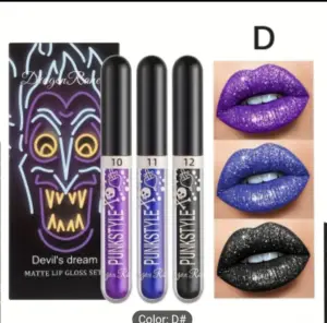 Set de tres brillos labiales mate Punkstyle con acabado escarchado en tonos morado, azul y negro, incluye caja decorada.