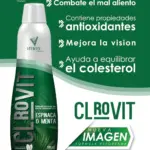 Jarabe de clorofila Clrovit sabor espinaca y menta de 500 ml. Botella verde con diseño de hojas y tapa blanca de Vitalys con fórmula reforzada.