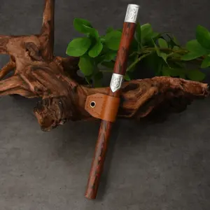 Set x2 Espada recta de acero inoxidable con funda y empuñadura de madera - Permite realizar cortes precisos y decorar espacios exteriores