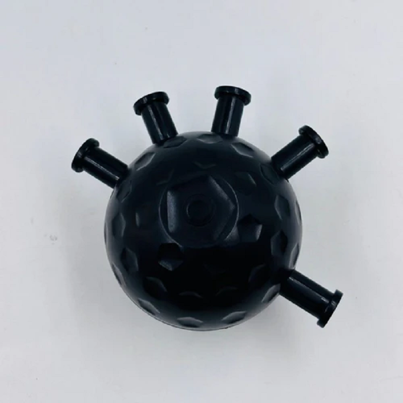 Fortalecedor de antebrazo negro con superficie texturizada y cinco agarres cilíndricos para entrenamiento de fuerza de agarre.