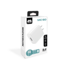 Empaque blanco de cargador Movisun MC-50 de 2.4A con enchufe y puerto USB visibles, incluye cable USB a Lightning de un metro.